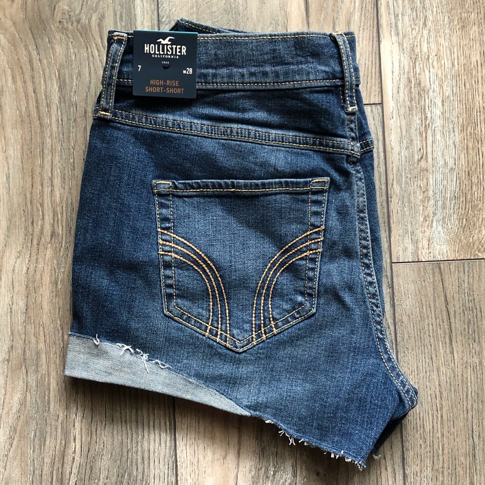 NEW Hollister Stretch High-Rise Short-Short
